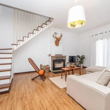 Spacious Beach And Golf Holiday home