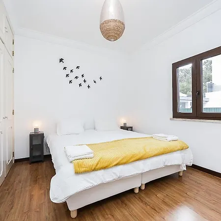 Spacious Beach And Golf Hébergement de vacances